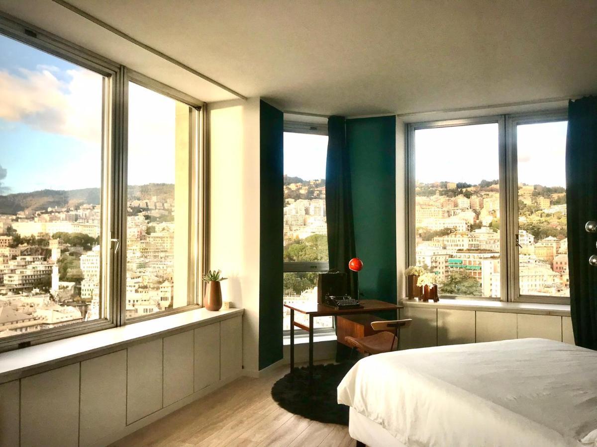 Central Penthouse With Spectacular Sea And City Views Генуя Экстерьер фото